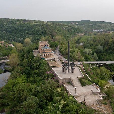 Bobevata Guest House - Floor 2 - Stunning View Old Town Veliko Tarnovo Ngoại thất bức ảnh
