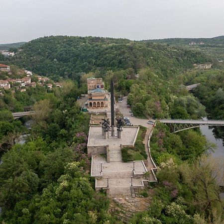 Bobevata Guest House - Floor 2 - Stunning View Old Town Veliko Tarnovo Ngoại thất bức ảnh