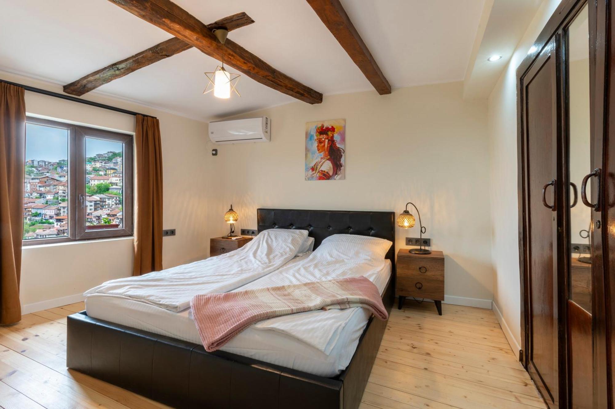 Bobevata Guest House - Floor 2 - Stunning View Old Town Veliko Tarnovo Ngoại thất bức ảnh