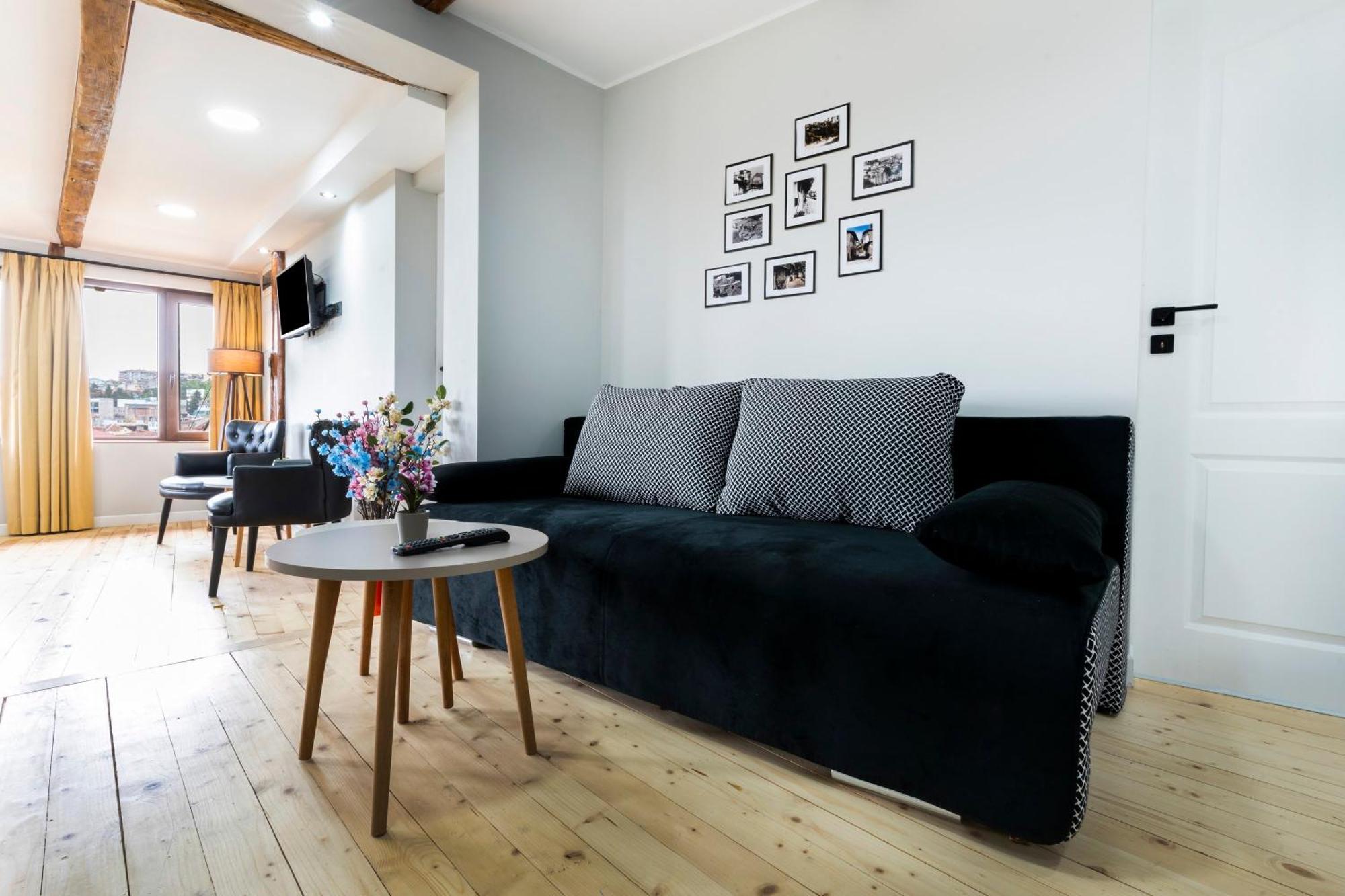 Bobevata Guest House - Floor 2 - Stunning View Old Town Veliko Tarnovo Ngoại thất bức ảnh