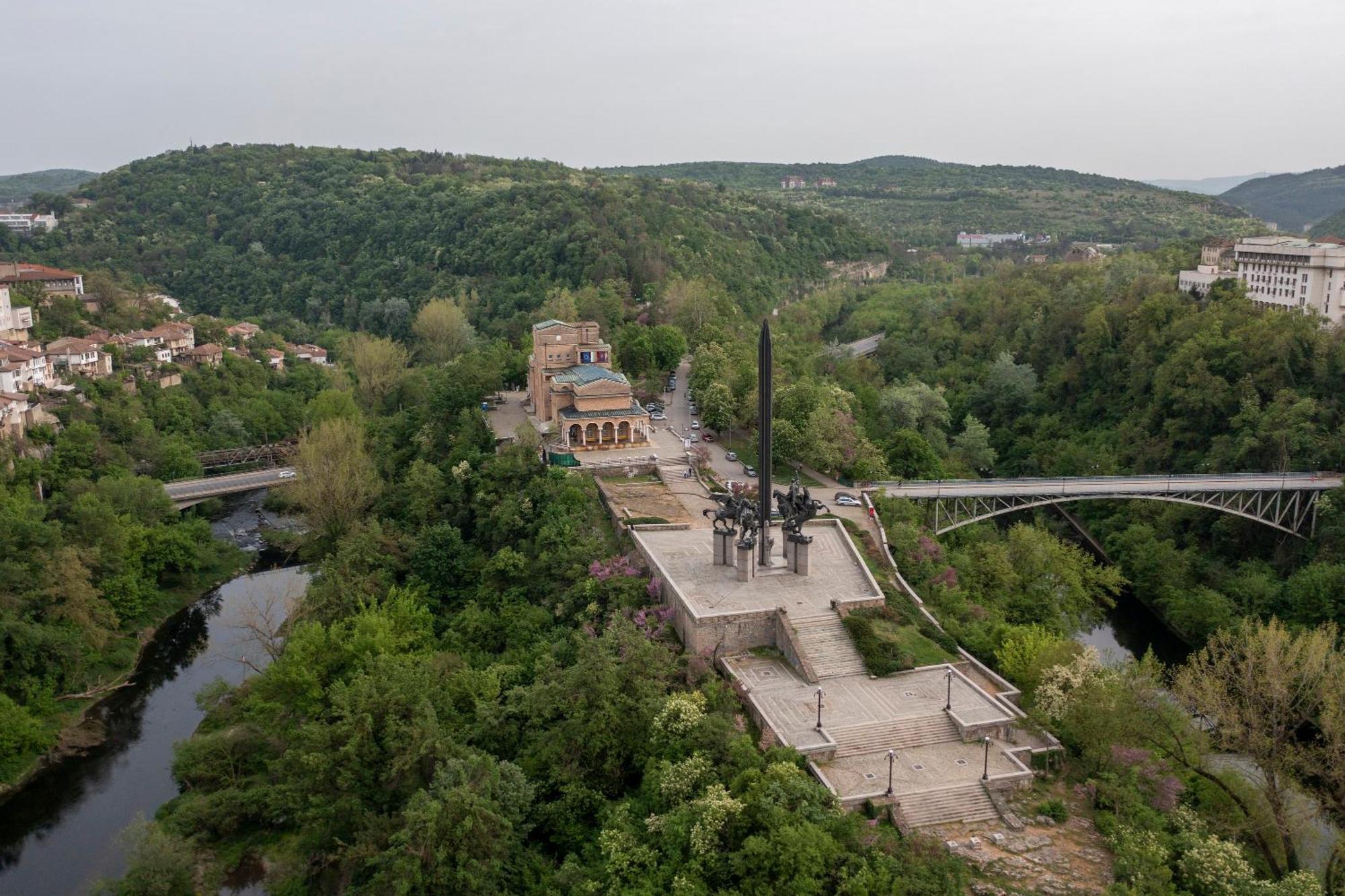 Bobevata Guest House - Floor 2 - Stunning View Old Town Veliko Tarnovo Ngoại thất bức ảnh